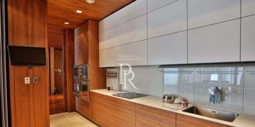 4-комн квартира Коробейников пер,  д. 1