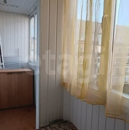 Продажа 3-комн квартиры на вторичном рынке Кириши г, Героев пр-кт,  д. 24