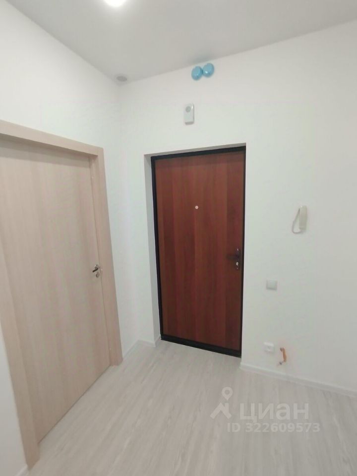 Продажа 1-комн квартиры на вторичном рынке пос. Щеглово, улица Магистральная, 3