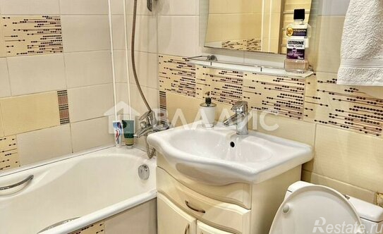 Продажа 2-комн квартиры на вторичном рынке проспект Мечникова,  д. 7