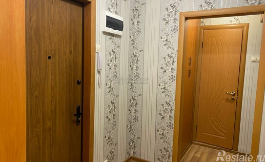 Продажа 2-комн квартиры на вторичном рынке Кучино, Центральная улица,  д. 4