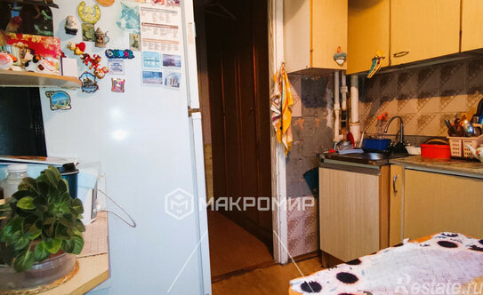 Продажа 2-комн квартиры на вторичном рынке Народного ополчения пр-кт,  д. 57