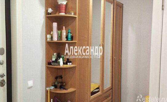 Продажа 1-комн квартиры на вторичном рынке Пеники, ул Центральная,  д. 14