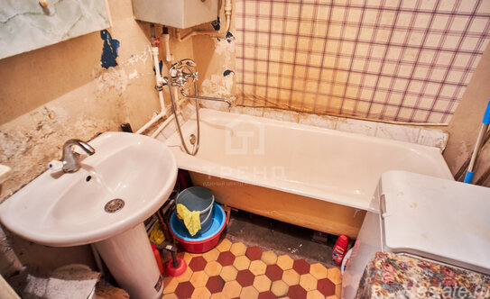 Продажа 3-комн квартиры на вторичном рынке Стачек пр-кт,  д. 69