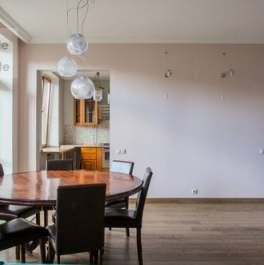 Продажа 5-комн квартиры на вторичном рынке Хамовнический Вал ул,  д. 4