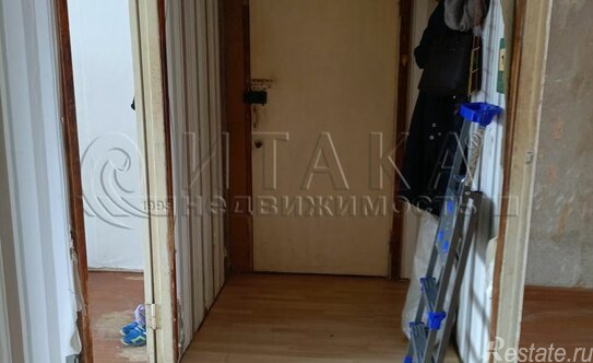 Продажа 3-комн квартиры на вторичном рынке Подпорожье, ул Строителей,  д. 7а