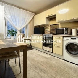 Продажа 2-комн квартиры на вторичном рынке Соколиной Горы 10-я ул,  д. 28