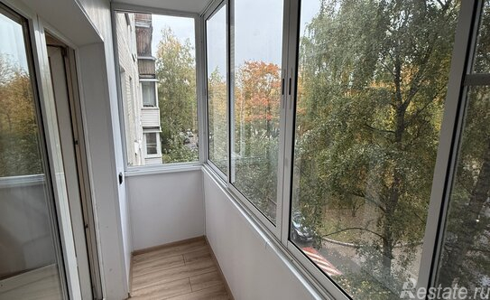 Продажа 2-комн квартиры на вторичном рынке Пяловская улица