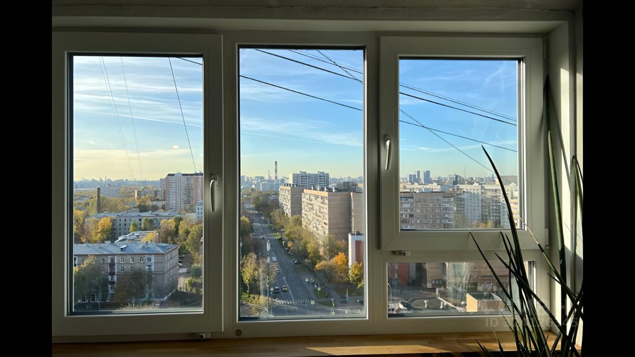 Продажа 3-комн квартиры на вторичном рынке Перовская улица, 34к1