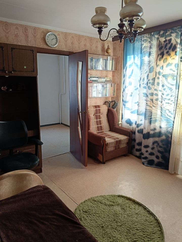 Аренда 2-комн квартиры на вторичном рынке улица Федора Полетаева, 32К5