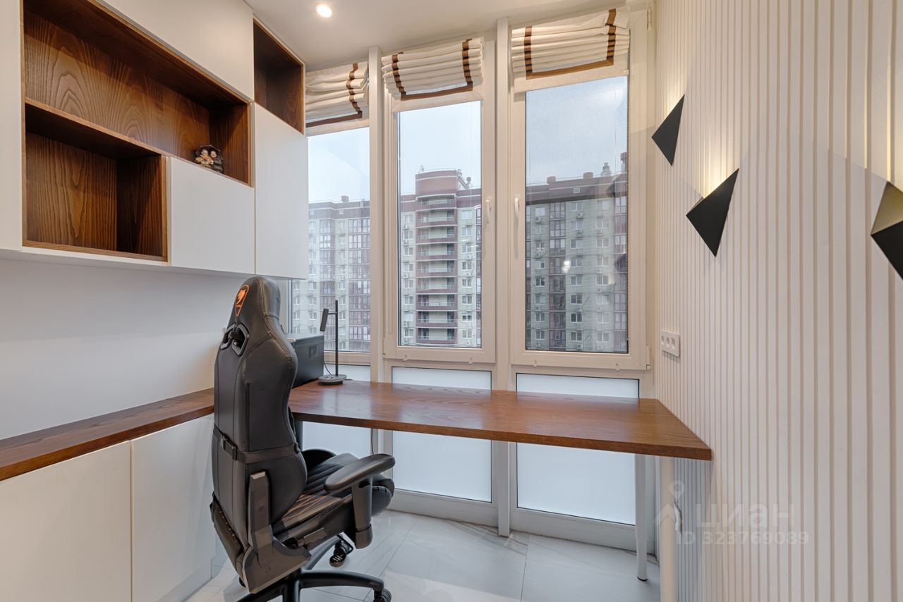 Продажа 3-комн квартиры на вторичном рынке Королев, Пионерская улица, 13к3