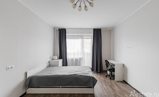 Продажа 1-комн квартиры на вторичном рынке Большевиков пр-кт,  д. 30 к1