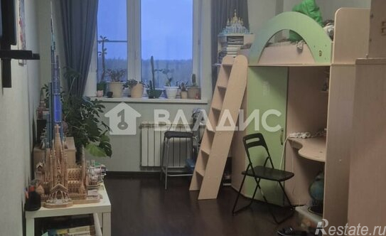 Продажа 3-комн квартиры на вторичном рынке Троицк г, В мкр,  д. 15А