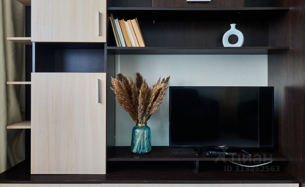 Продажа 2-комн квартиры на вторичном рынке Введенское кв-л, Звенигород, 1Б