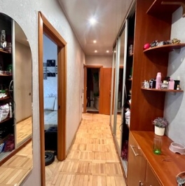 Продажа 3-комн квартиры на вторичном рынке улица Красина,  д. 24-28