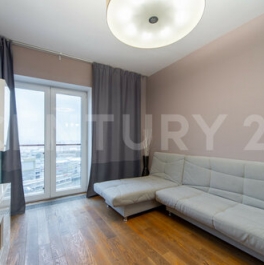 Продажа 2-комн квартиры на вторичном рынке Машиностроения 1-я ул,  д. 10