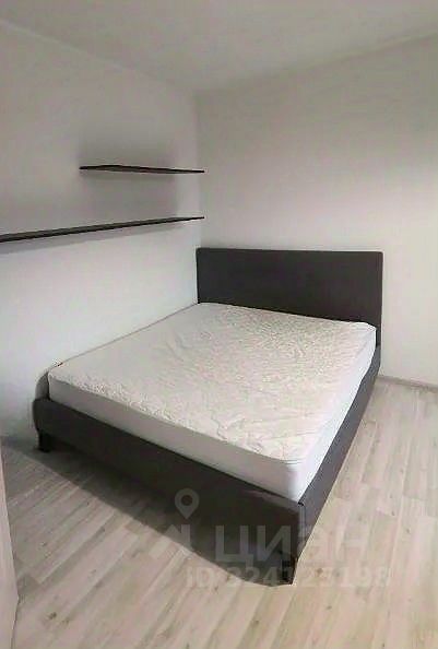 Аренда 1-комн квартиры на вторичном рынке улица Цюрупы,  д. 8К1