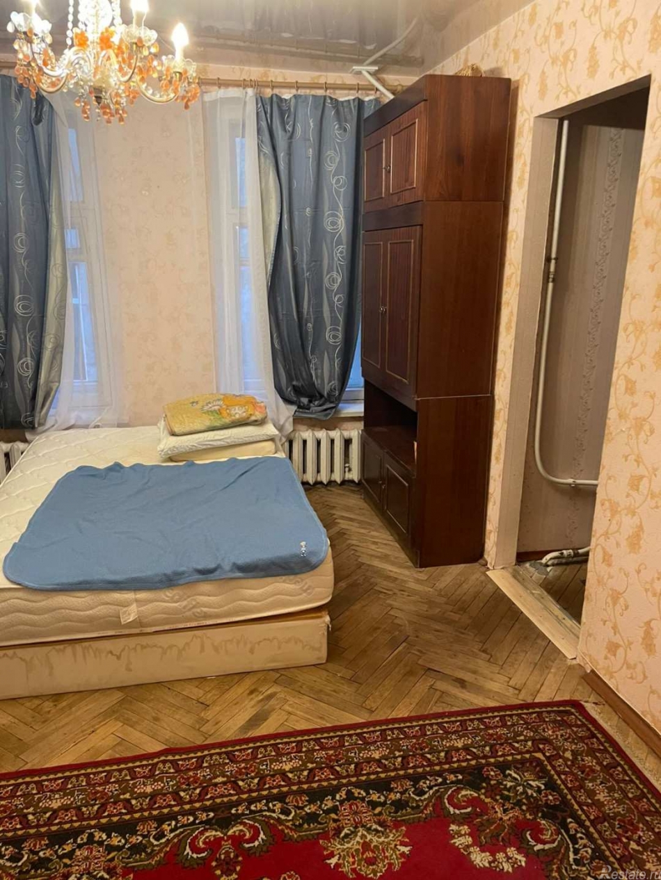 Аренда 2-комн квартиры на вторичном рынке Всеволода Вишневского ул., 20