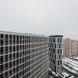 Продажа 3-комн квартиры на вторичном рынке улица Берзарина