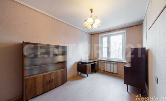 Продажа 3-комн квартиры на вторичном рынке Перекопская улица,  д. 22