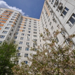 Продажа 3-комн квартиры на вторичном рынке улица Адмирала Лазарева,  д. 19