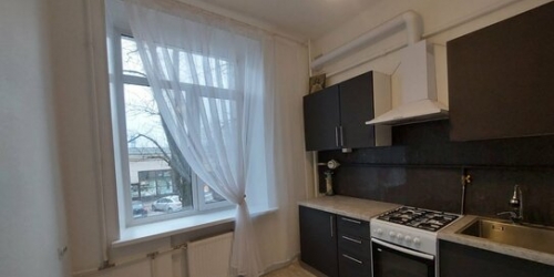 2-комн квартира Ленинградская улица,  д. 1