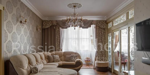 4-комн квартира Александра Невского улица, 27