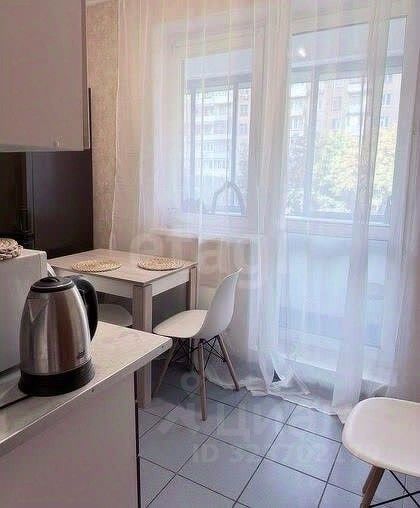 Продажа 2-комн квартиры на вторичном рынке Авиационная улица, 59