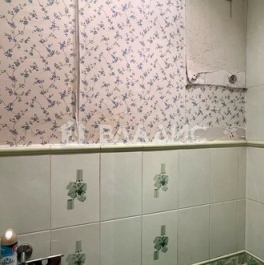 Продажа 1-комн квартиры на вторичном рынке Новогиреевская улица,  д. 13