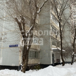Продажа 2-комн квартиры на вторичном рынке Новочеркасский б-р,  д. 3
