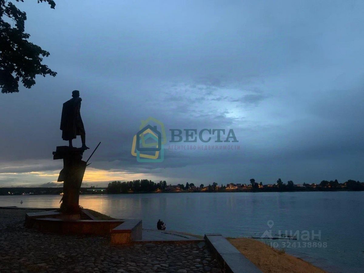 Продажа земли пос. Усть-Ижора, Шлиссельбургское шоссе, 79