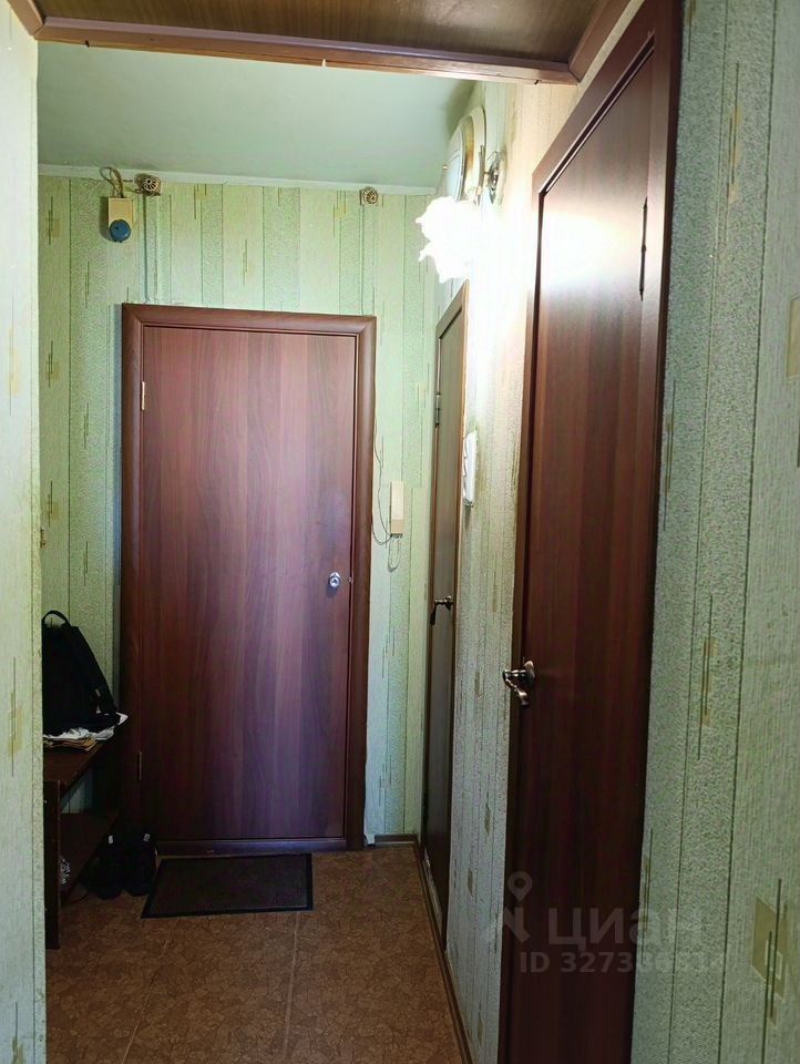 Продажа 2-комн квартиры на вторичном рынке Комендантский проспект, 20К2