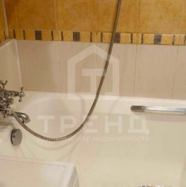 Продажа 2-комн квартиры на вторичном рынке проспект Наставников,  д. 25 к1
