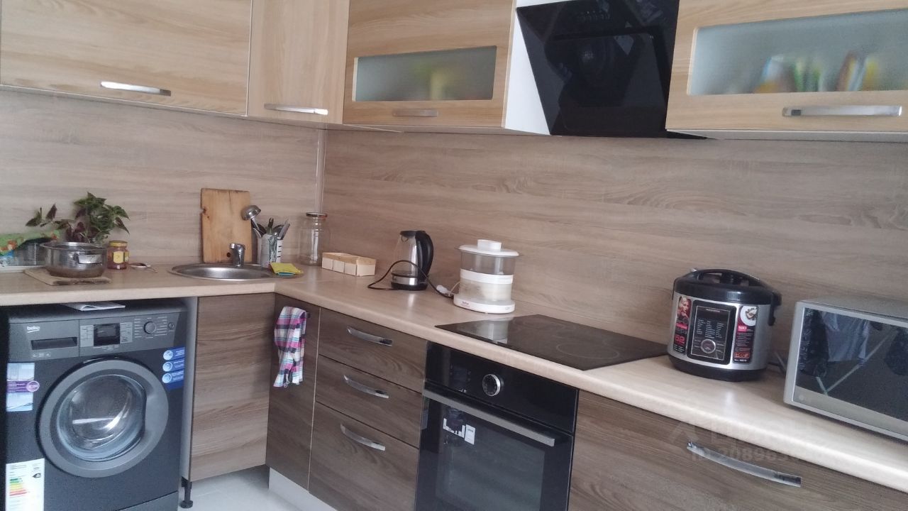 Продажа 3-комн квартиры на вторичном рынке улица Ворошилова, 29к2