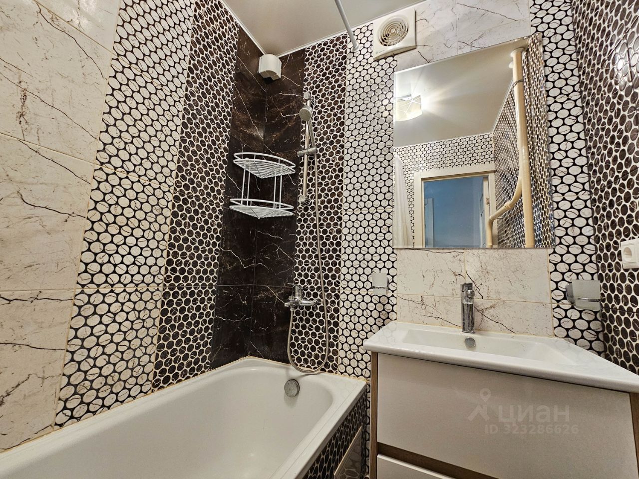 Аренда 2-комн квартиры на вторичном рынке Химки, Юбилейный проспект, 86