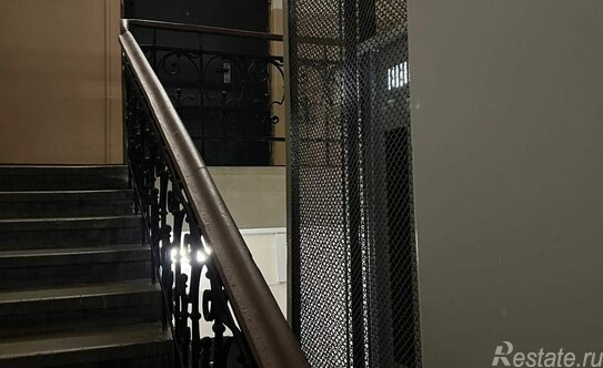 Продажа 4-комн квартиры на вторичном рынке Садовая Б. ул,  д. 6