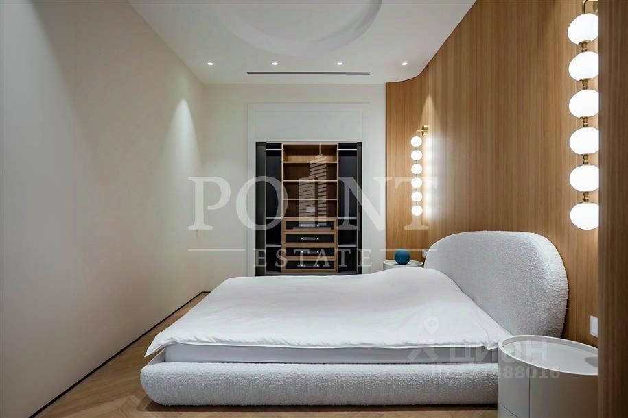 Продажа 3-комн квартиры на вторичном рынке Цветной бульвар, 25С1