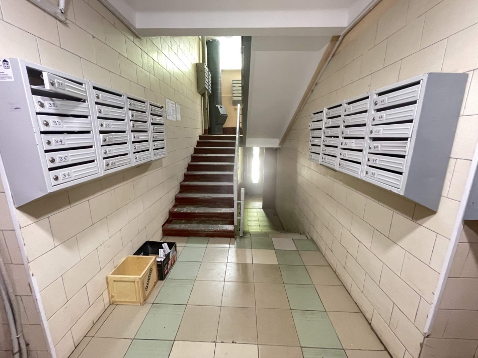 Продажа 2-комн квартиры на вторичном рынке Шумилова улица,  д. 13,  к. 2