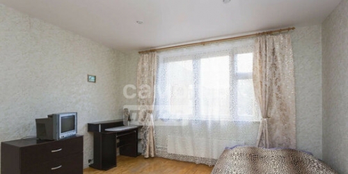 3-комн квартира улица Адмирала Лазарева,  д. 38