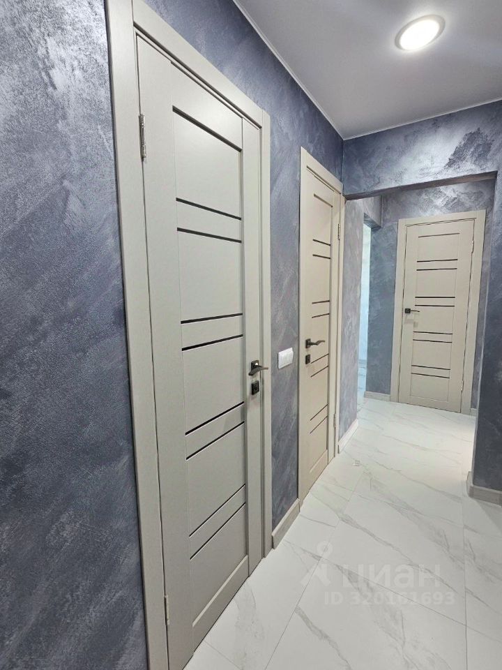 Продажа 2-комн квартиры на вторичном рынке с. Новопетровское, улица Северная, 17