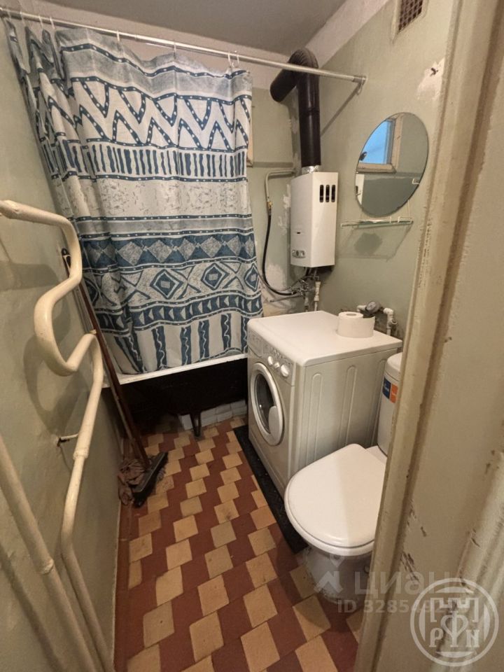 Аренда 1-комн квартиры на вторичном рынке Ломоносов, улица 1-я Нижняя, 1