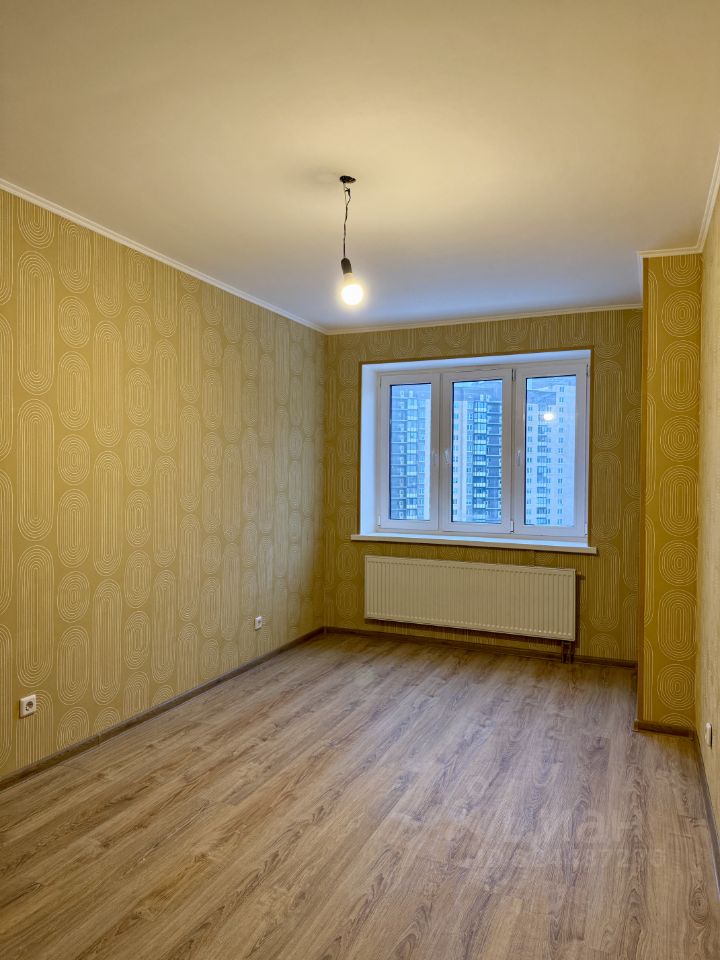 Продажа 1-комн квартиры на вторичном рынке Мурино, улица Шоссе в Лаврики, 59к2