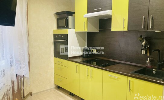 Продажа 3-комн квартиры на вторичном рынке аллея Котельникова,  д. 2