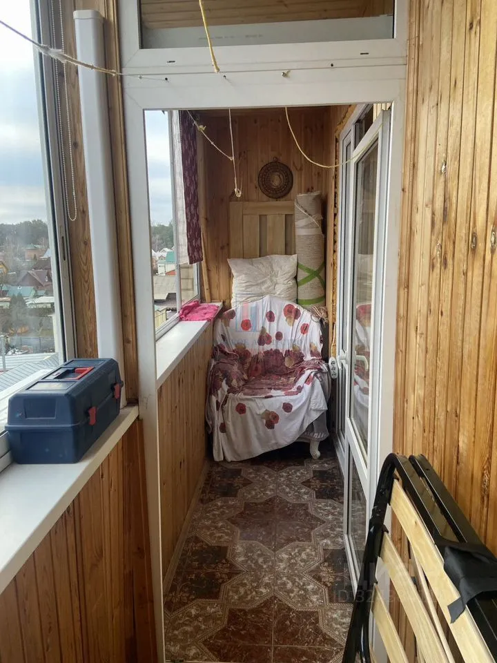Продажа 1-комн квартиры на вторичном рынке Серпухов, улица Захаркина, 5г