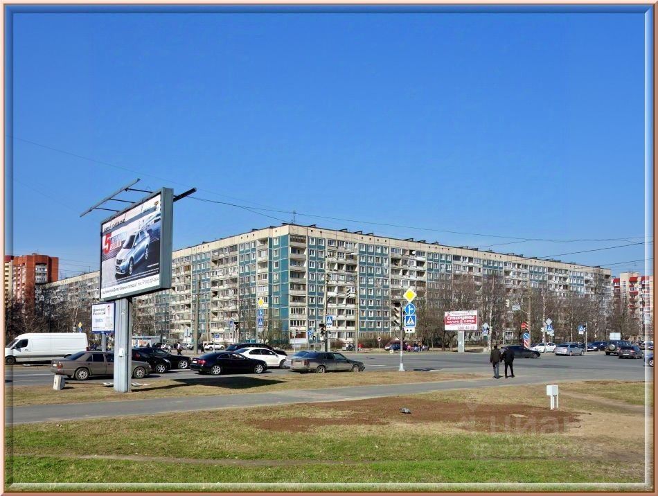 Продажа 2-комн квартиры на вторичном рынке Северный проспект, 8К1