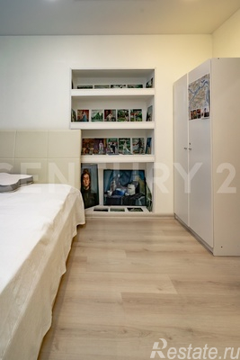 Продажа 2-комн квартиры на вторичном рынке Малая Морская ул,  д. 9