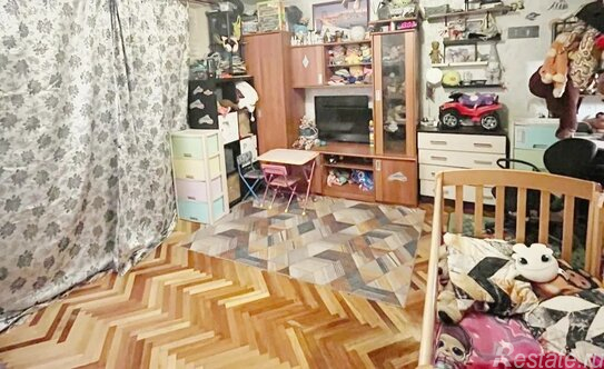 Продажа 1-комн квартиры на вторичном рынке Крыленко ул,  д. 43,  к. 1