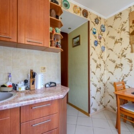 Продажа 3-комн квартиры на вторичном рынке проезд Шокальского,  д. 12Б