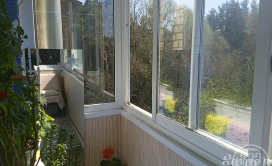 Продажа 3-комн квартиры на вторичном рынке Песочный п, Белоостровское ш,  д. 1