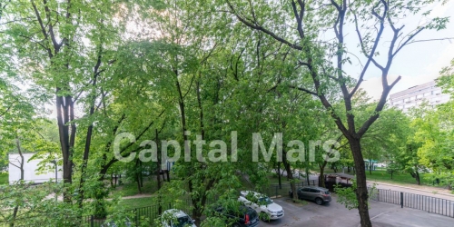 2-комн квартира Спасская Б. ул,  д. 33